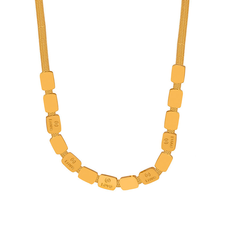 18K gold light luxury and noble square pieces with LOVE design versatile necklace